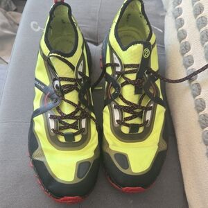 COLE HAAN ZERO G Trail Running Shoes
